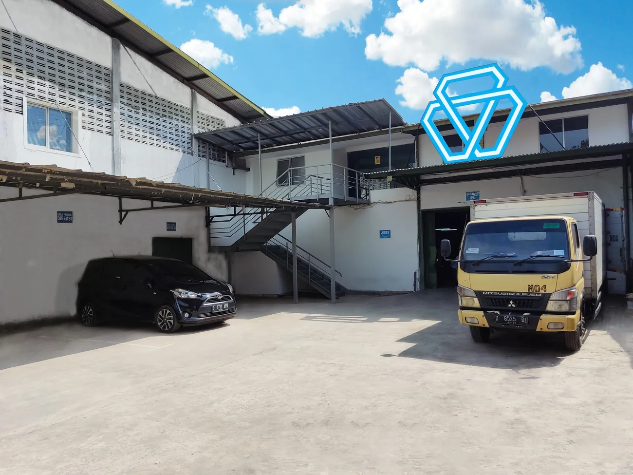 Building and entrance to the facility in Bandung